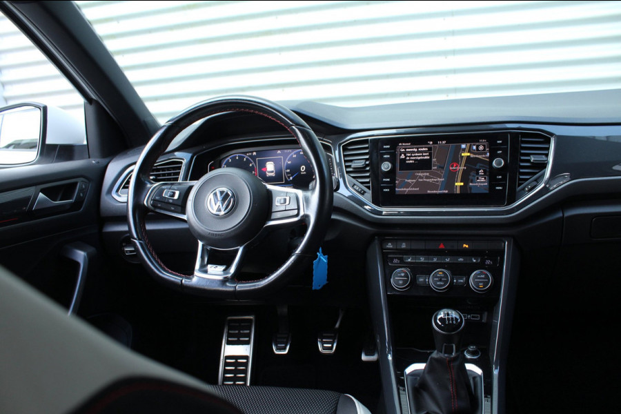 Volkswagen T-Roc 1.0 TSI 116pk Sport NL-Auto NAP