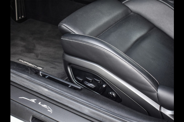 Porsche 911 Cabrio 3.0 Carrera 4 S | NL-AUTO | SPORT DESIGN PACK | 4-WHEEL BESTURING | LIFT SYSTEEM | SPORT CHRONO | 18-WEGS MEMORY SEATS |