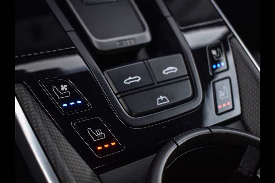 Porsche 911 Cabrio 3.0 Carrera 4 S | NL-AUTO | SPORT DESIGN PACK | 4-WHEEL BESTURING | LIFT SYSTEEM | SPORT CHRONO | 18-WEGS MEMORY SEATS |