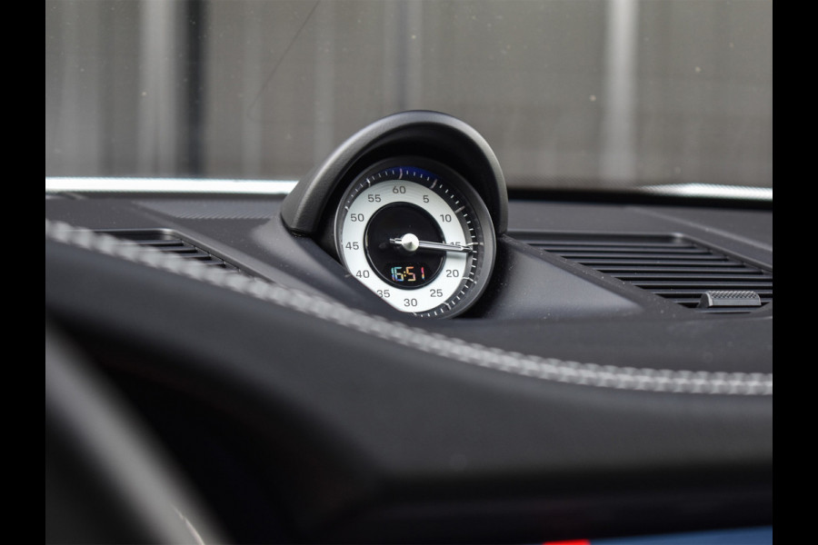 Porsche 911 Cabrio 3.0 Carrera 4 S | NL-AUTO | SPORT DESIGN PACK | 4-WHEEL BESTURING | LIFT SYSTEEM | SPORT CHRONO | 18-WEGS MEMORY SEATS |