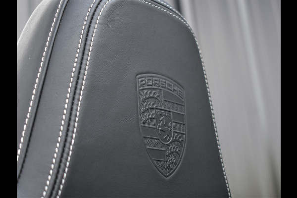 Porsche 911 Cabrio 3.0 Carrera 4 S | NL-AUTO | SPORT DESIGN PACK | 4-WHEEL BESTURING | LIFT SYSTEEM | SPORT CHRONO | 18-WEGS MEMORY SEATS |