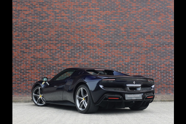 Ferrari 296 GTB 3.0 V6 | Blu America - Cuoio - Racing Seats