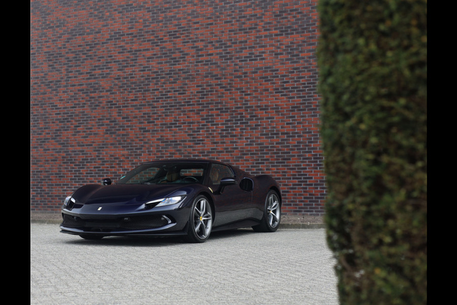 Ferrari 296 GTB 3.0 V6 | Blu America - Cuoio - Racing Seats