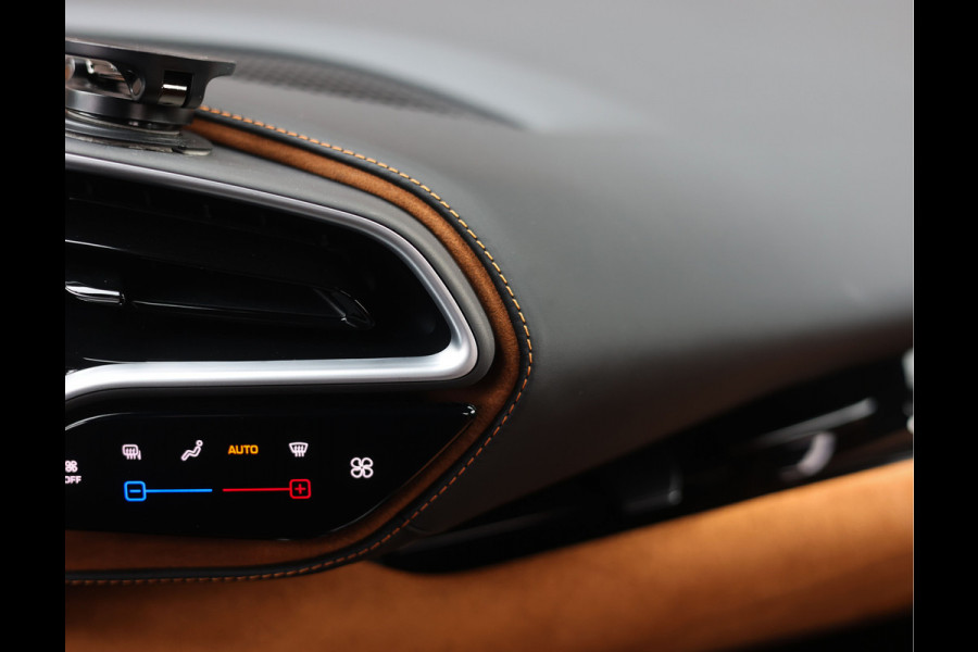 Ferrari 296 GTB 3.0 V6 | Blu America - Cuoio - Racing Seats