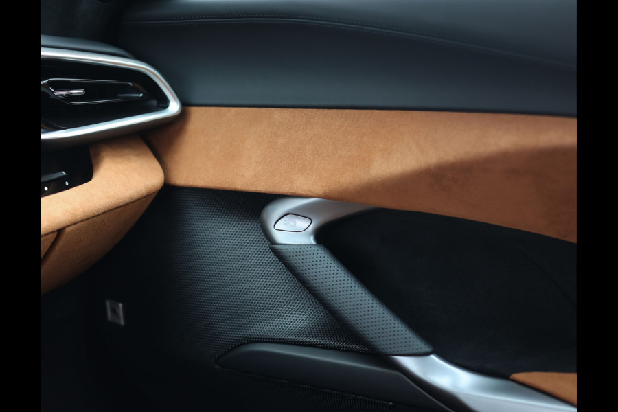 Ferrari 296 GTB 3.0 V6 | Blu America - Cuoio - Racing Seats