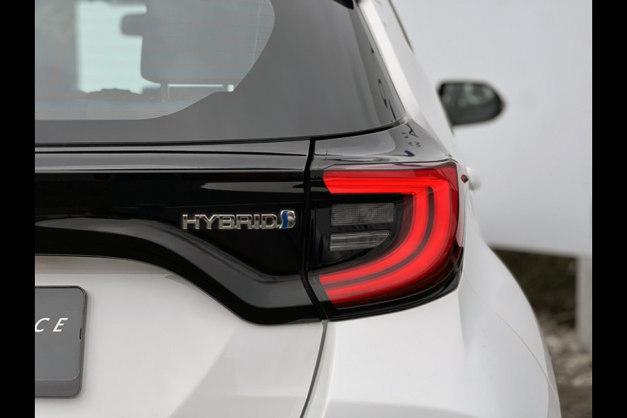 Toyota Yaris 1.5 Hybrid Team D | CarPlay | ACC | Keyless | Camera