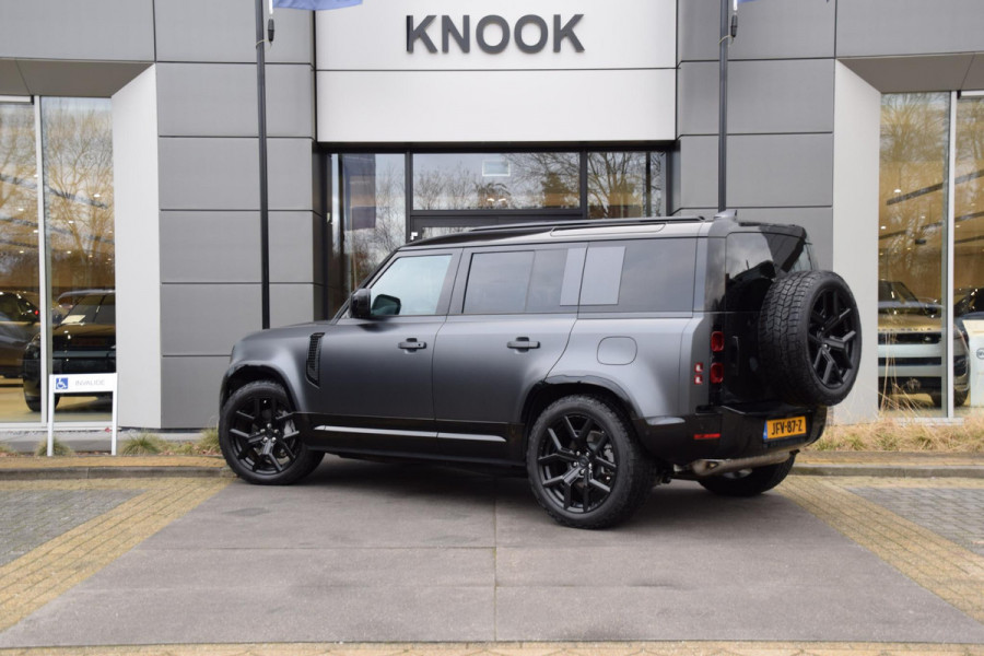 Land Rover Defender 110 P300e 110 S | Panorama | Urban 22''