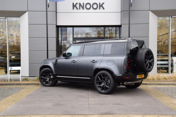 Land Rover Defender 110 P300e 110 S | Panorama | Urban 22''
