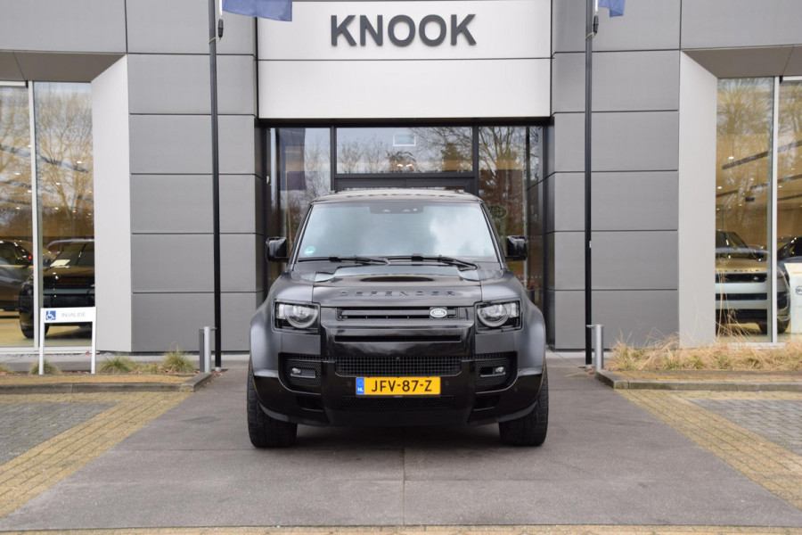 Land Rover Defender 110 P300e 110 S | Panorama | Urban 22''