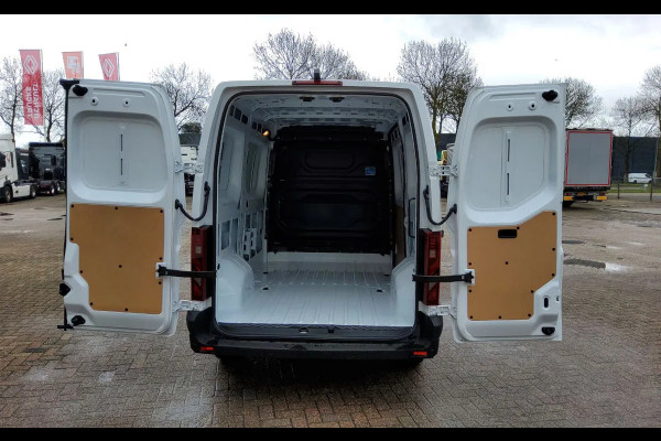 Renault Master 150.35 EURO 6 L2H2 GESLOTEN - 208 - BPM VRIJ - MC 223351