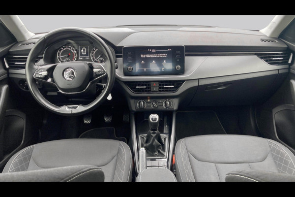 Škoda Kamiq 1.0 TSI 110pk Ambition Navigatie Pdc Carplay Led