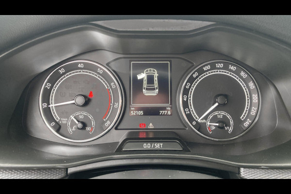 Škoda Kamiq 1.0 TSI 110pk Ambition Navigatie Pdc Carplay Led