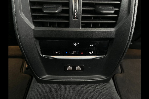 BMW 3 Serie 318i Executive Edition NAVI | CarPlay | LED