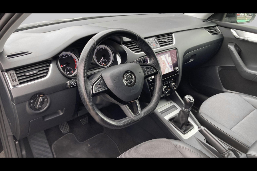 Škoda Octavia Combi 1.0 TSI 115pk Greentech Business Edition Navigatie Carplay Pdc Cruise