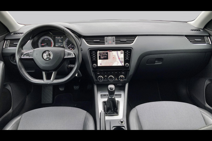Škoda Octavia Combi 1.0 TSI 115pk Greentech Business Edition Navigatie Carplay Pdc Cruise