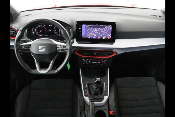 Seat Arona 1.0 TSI FR Business Intense | LED | Stoelverwarming | Camera | Adaptive Cruise | Carplay | DAB