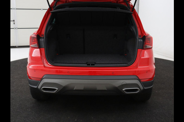 Seat Arona 1.0 TSI FR Business Intense | LED | Stoelverwarming | Camera | Adaptive Cruise | Carplay | DAB