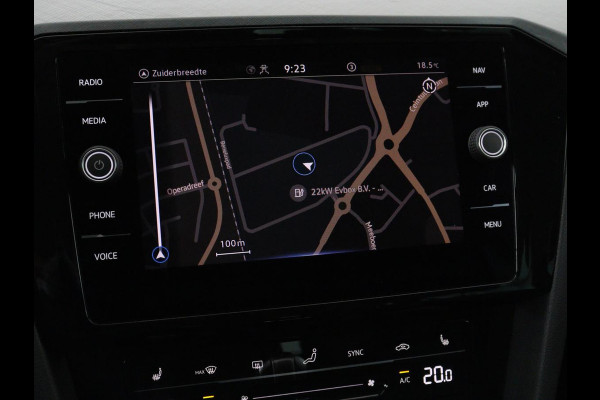 Volkswagen Passat 1.4 TSI PHEV GTE Business | Adaptive Cruise | Stoelverwarming | Trekhaak | Carplay | Massage | Camera