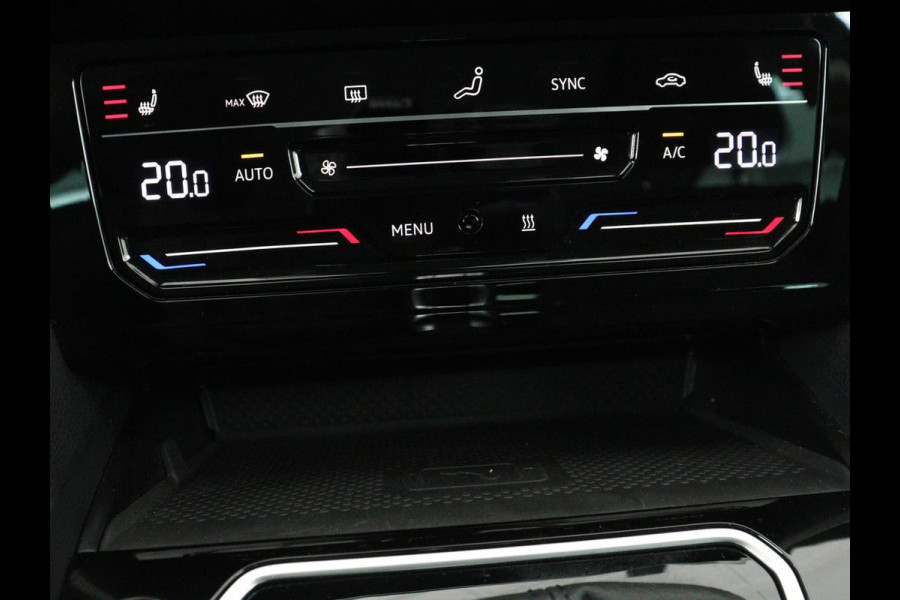 Volkswagen Passat 1.4 TSI PHEV GTE Business | Adaptive Cruise | Stoelverwarming | Trekhaak | Carplay | Massage | Camera