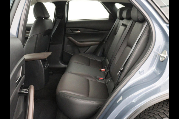 Mazda CX-30 2.0 e-SkyActiv-G M Hybrid Comfort | Leder | Stoel & Stuurverwarming | Adaptive Cruise | Trekhaak | Head-up | Camera