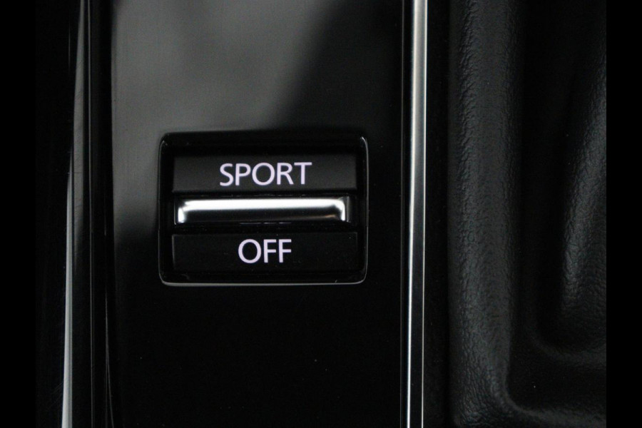 Mazda CX-30 2.0 e-SkyActiv-G M Hybrid Comfort | Leder | Stoel & Stuurverwarming | Adaptive Cruise | Trekhaak | Head-up | Camera