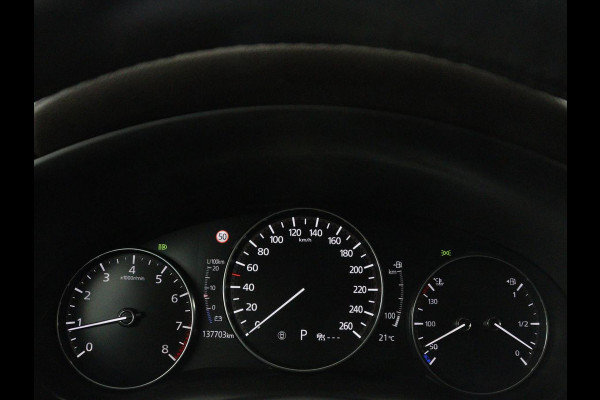 Mazda CX-30 2.0 e-SkyActiv-G M Hybrid Comfort | Leder | Stoel & Stuurverwarming | Adaptive Cruise | Trekhaak | Head-up | Camera