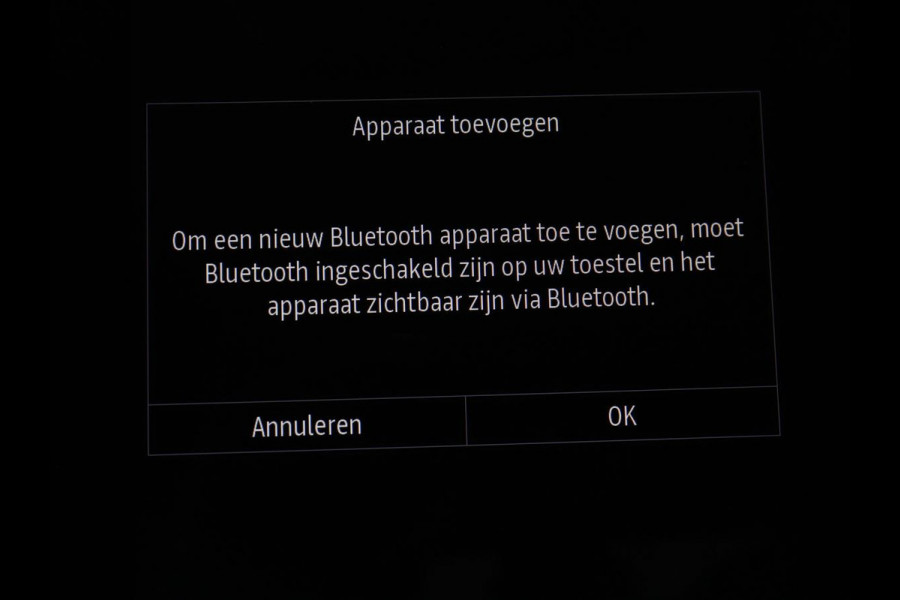 Renault Captur 1.6 E-Tech Plug-in Hybrid 160 Intens | Panoramadak | Cruise Control | Trekhaak | Camera | LED | Navigatie