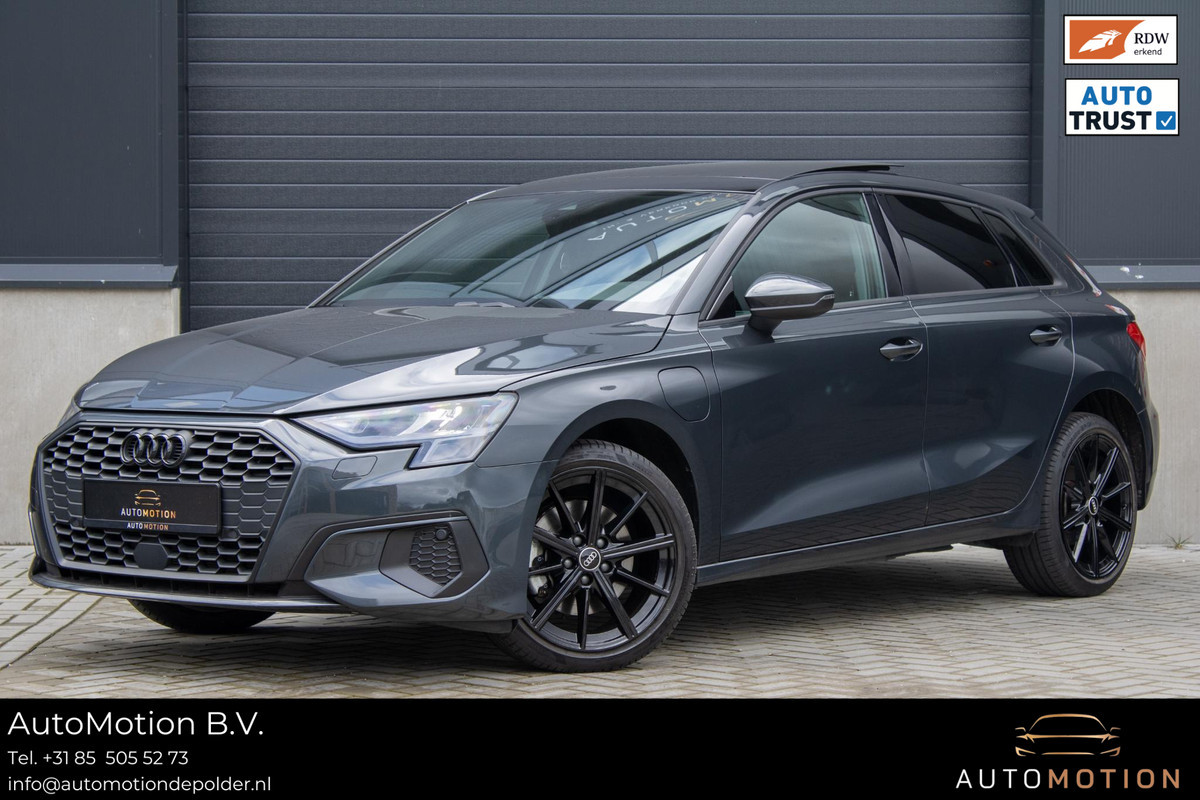 Audi A3 Sportback 40 TFSIe PANO CAMERA STOELVERWARMING