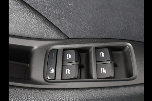 MG Mg Zs EV Luxury 45 kWh Dual Tone | Apple Carplay & AndroidAUTO | Stoelverwarming | Camera |