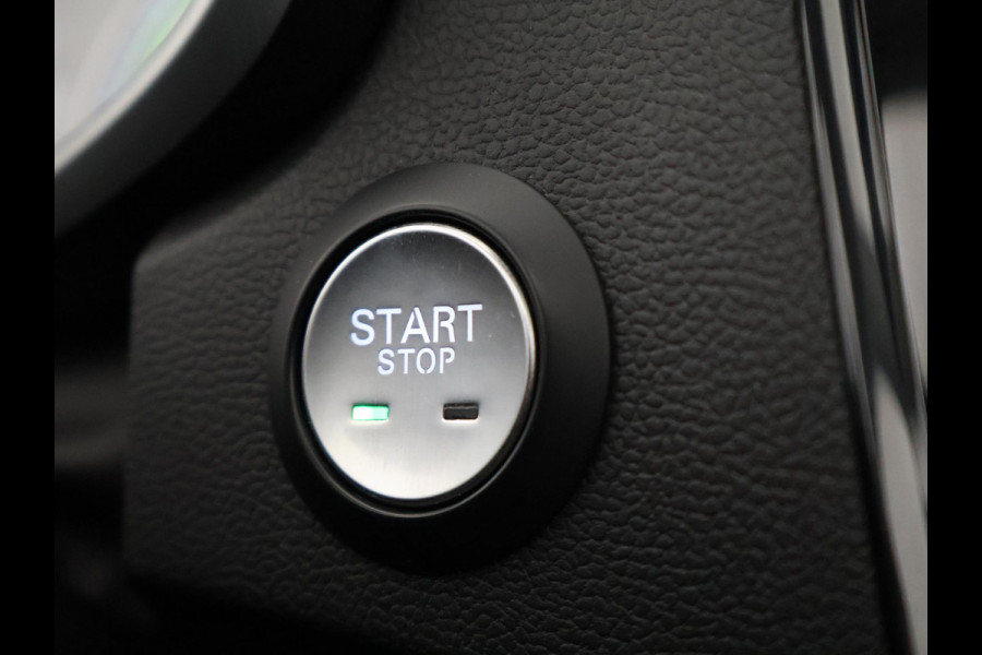 MG Mg Zs EV Luxury 45 kWh Dual Tone | Apple Carplay & AndroidAUTO | Stoelverwarming | Camera |