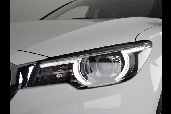 MG Mg Zs EV Luxury 45 kWh Dual Tone | Apple Carplay & AndroidAUTO | Stoelverwarming | Camera |