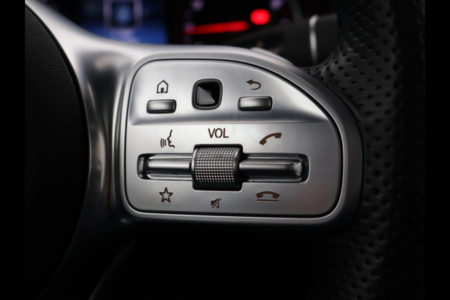 Mercedes-Benz C-Klasse Estate 300e 320 PK PLUG-IN - AMG NIGHT + BURMESTER | LUCHTVERING | PANORAMA | DISTRONIC+ | SFEERVERL.