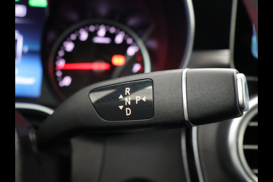 Mercedes-Benz C-Klasse Estate 300e 320 PK PLUG-IN - AMG NIGHT + BURMESTER | LUCHTVERING | PANORAMA | DISTRONIC+ | SFEERVERL.