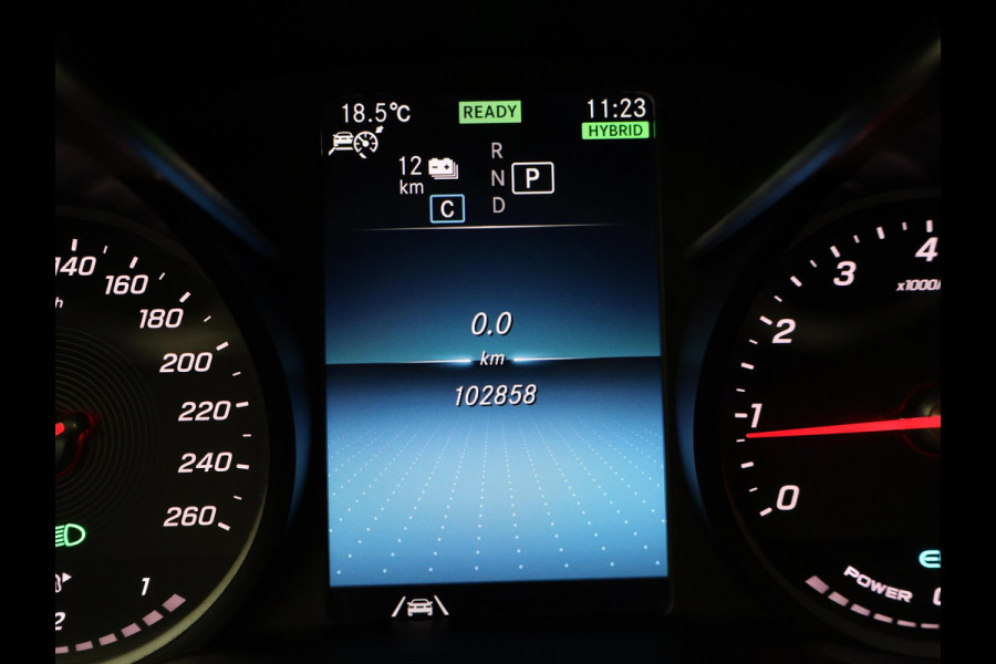 Mercedes-Benz C-Klasse Estate 300e 320 PK PLUG-IN - AMG NIGHT + BURMESTER | LUCHTVERING | PANORAMA | DISTRONIC+ | SFEERVERL.