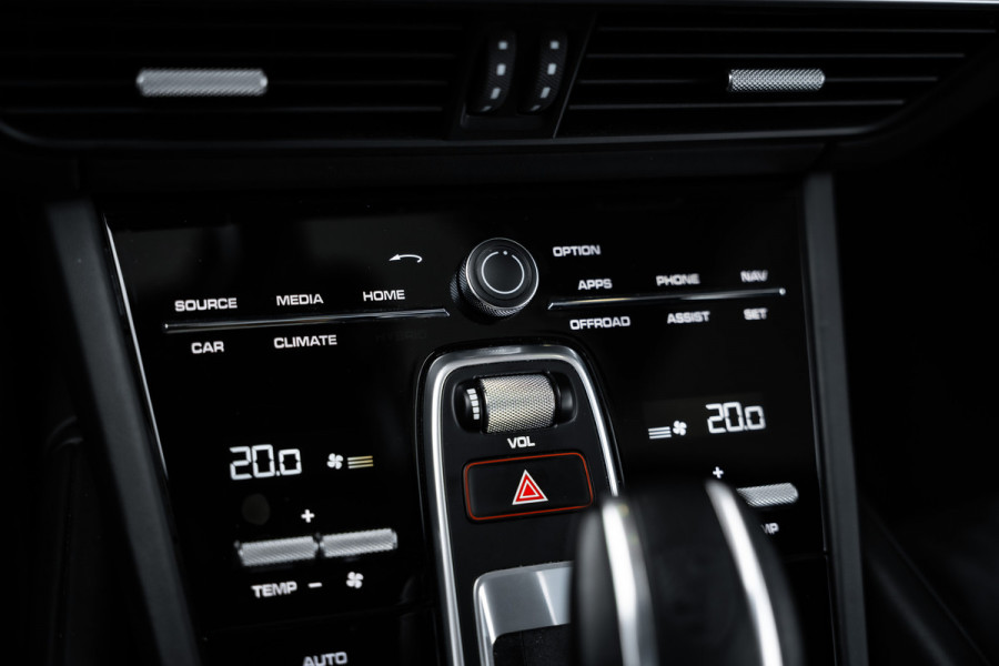 Porsche Cayenne Coupé 4.0 GTS - Sport Chrono | Panorama | Bose | Luchtvering