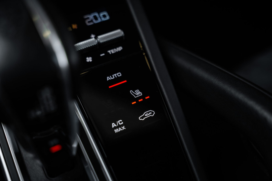 Porsche Cayenne Coupé 4.0 GTS - Sport Chrono | Panorama | Bose | Luchtvering