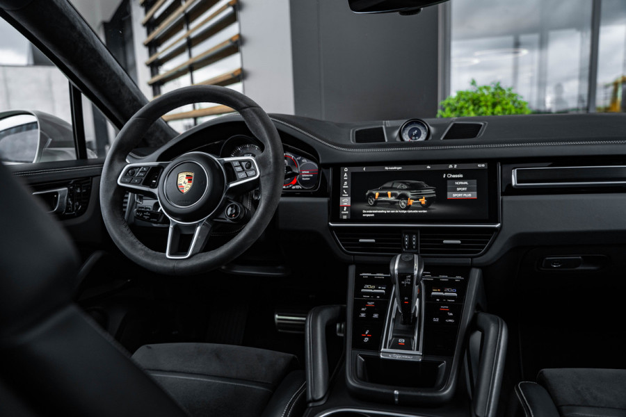Porsche Cayenne Coupé 4.0 GTS - Sport Chrono | Panorama | Bose | Luchtvering