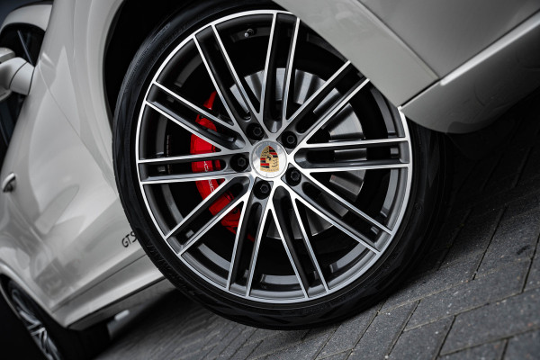 Porsche Cayenne Coupé 4.0 GTS - Sport Chrono | Panorama | Bose | Luchtvering