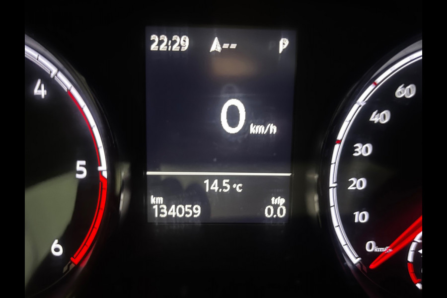 Volkswagen Transporter 4MOTION 4x4 AUTOMAAT Servicewagen 2.0 TDI 150PK euro6 L2H1, Inrichting, V230, Trekhaak, RIJKLAARPRIJS!