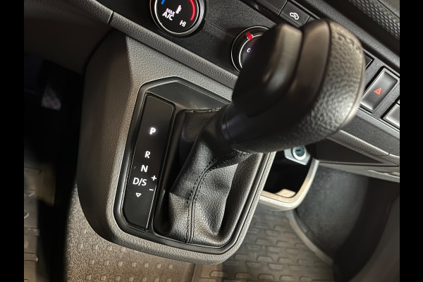 Volkswagen Transporter 4MOTION 4x4 AUTOMAAT Servicewagen 2.0 TDI 150PK euro6 L2H1, Inrichting, V230, Trekhaak, RIJKLAARPRIJS!