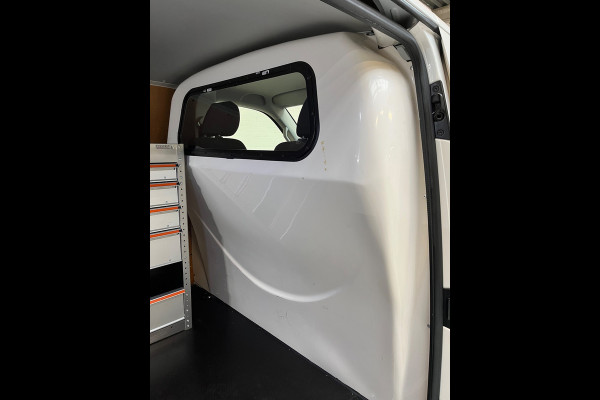 Volkswagen Transporter 4MOTION 4x4 AUTOMAAT Servicewagen 2.0 TDI 150PK euro6 L2H1, Inrichting, V230, Trekhaak, RIJKLAARPRIJS!