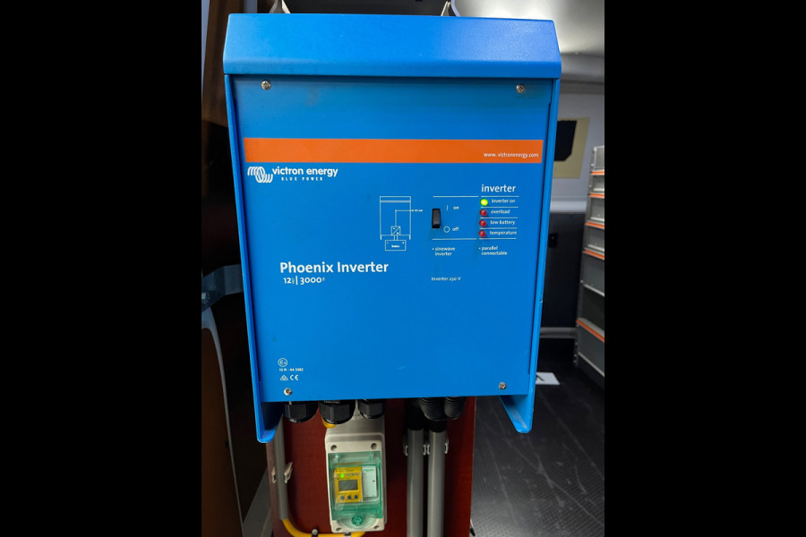 Volkswagen Transporter 4MOTION 4x4 AUTOMAAT Servicewagen 2.0 TDI 150PK euro6 L2H1, Inrichting, V230, Trekhaak, RIJKLAARPRIJS!