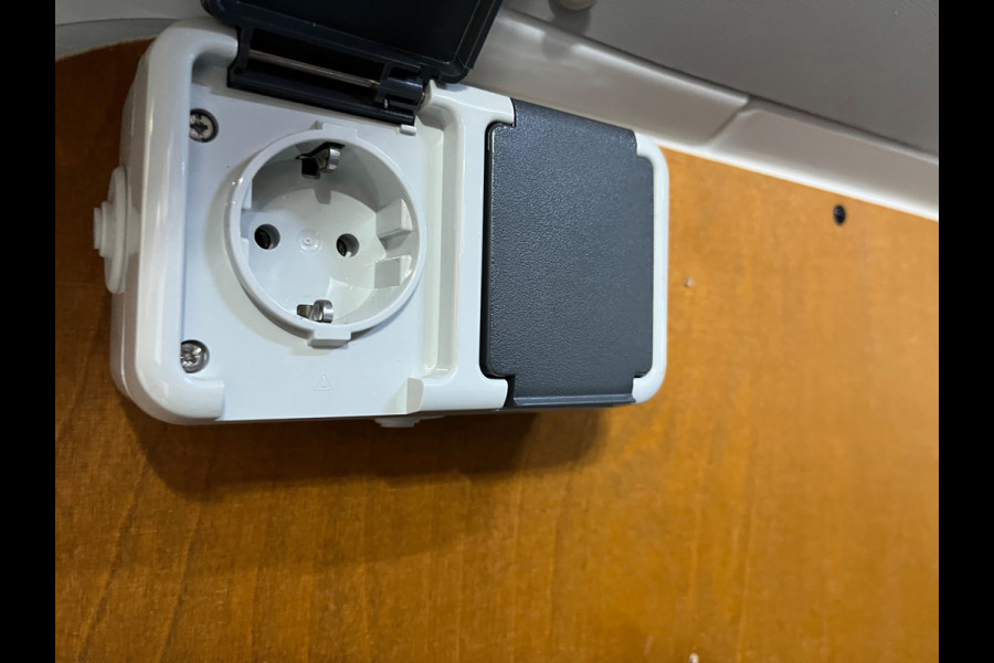 Volkswagen Transporter 4MOTION 4x4 AUTOMAAT Servicewagen 2.0 TDI 150PK euro6 L2H1, Inrichting, V230, Trekhaak, RIJKLAARPRIJS!