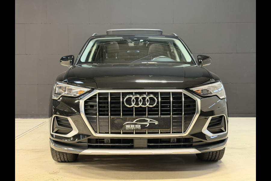 Audi Q3 35 TFSI Advanced | Panoramadak | Elektr. trekhaak | Sfeerverlichting | B&O | Camera | Full LED | Carplay