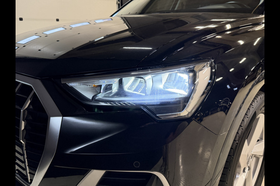 Audi Q3 35 TFSI Advanced | Panoramadak | Elektr. trekhaak | Sfeerverlichting | B&O | Camera | Full LED | Carplay