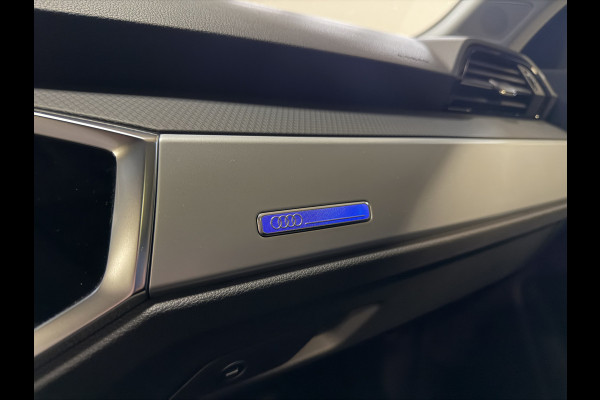 Audi Q3 35 TFSI Advanced | Panoramadak | Elektr. trekhaak | Sfeerverlichting | B&O | Camera | Full LED | Carplay