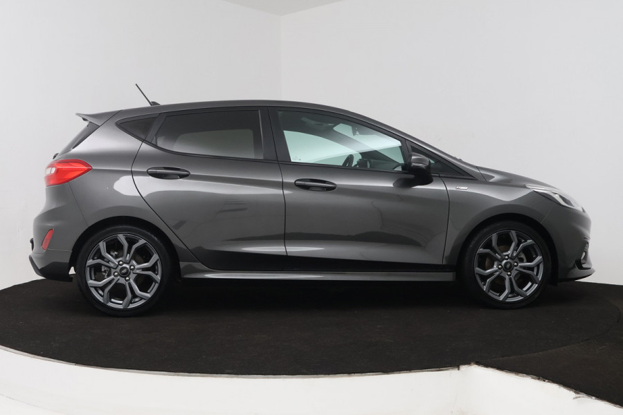 Ford Fiesta 1.0 EcoBoost ST-Line (TREKHAAK, STOEL/STUUR VERWARMING, CAMERA, LANE-ASSIST, CRUISE CONTROL)