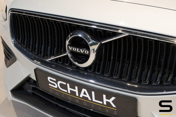 Volvo V60 2.0 T5 Momentum|NAP|Rdesign|Leder|Cam|Stoelverwarm