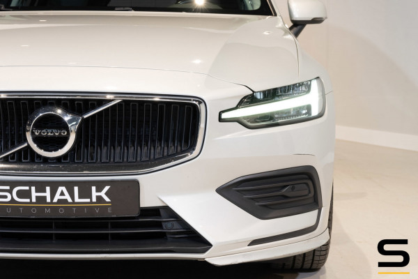Volvo V60 2.0 T5 Momentum|NAP|Rdesign|Leder|Cam|Stoelverwarm