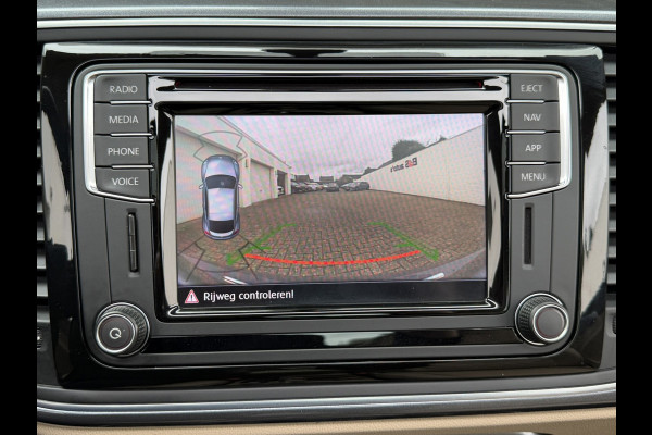 Volkswagen Beetle 1.4 TSI Sport Panorama Pdc Navi Leder Stoelverwarming Cruise Premium Audio Dab+